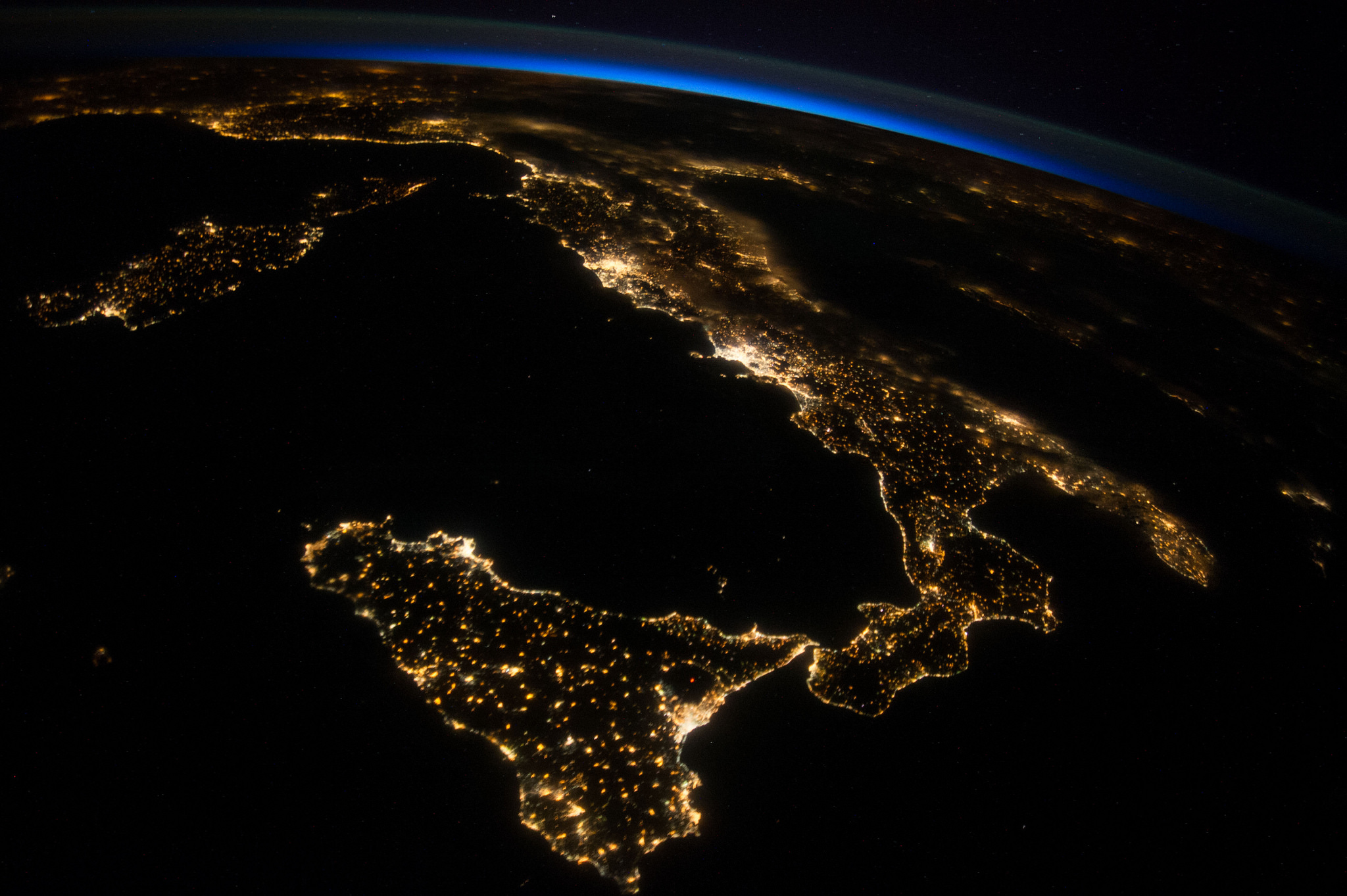 Immagine dell'Italia vista dallo spazio